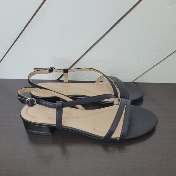NEW Easy Spirit Glenni Womens Seglenni Sandals 9M Leather Upper Slingback 4PT - Picture 1 of 8